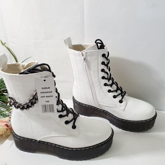 UNIONBAY | Shoes | New Union Bay White 